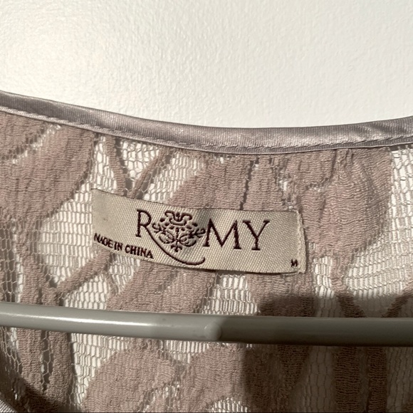 Grey Lace Dress - Picture 2 of 9